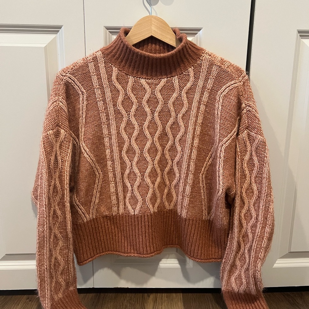 Arizona Jean Company Women's Sweater - Rust Cable Knit